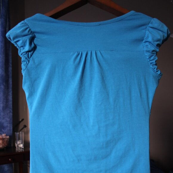 Blue Smart Set top, size Small - Picture 4 of 5
